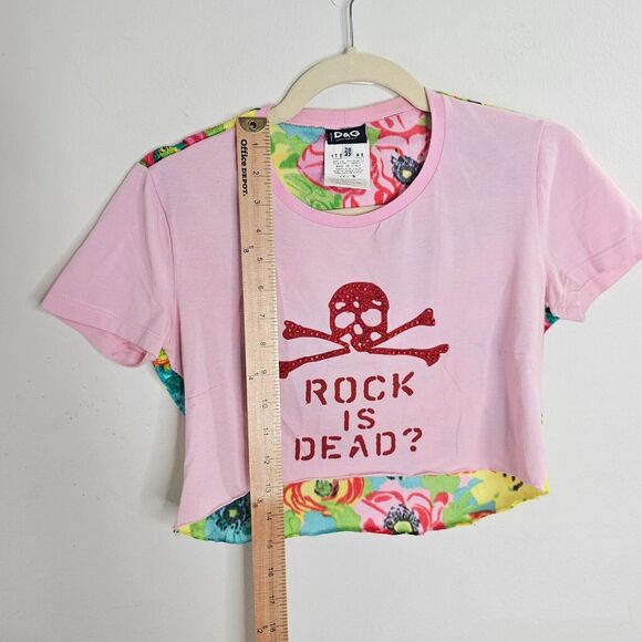 Dolce & Gabbana Pink & Red Rhinestone Skull Graphic Rock Is Dead Crop 28 / 42 - Picture 4 of 6